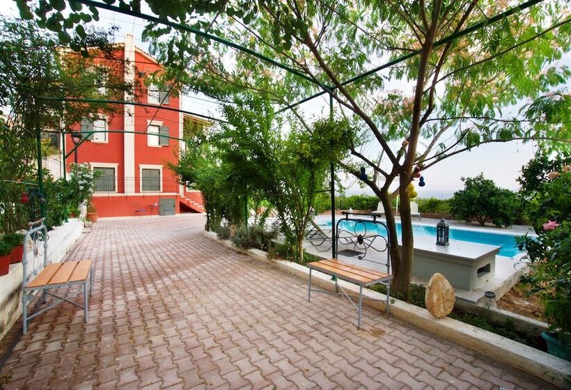 Liogerma Vacation Home