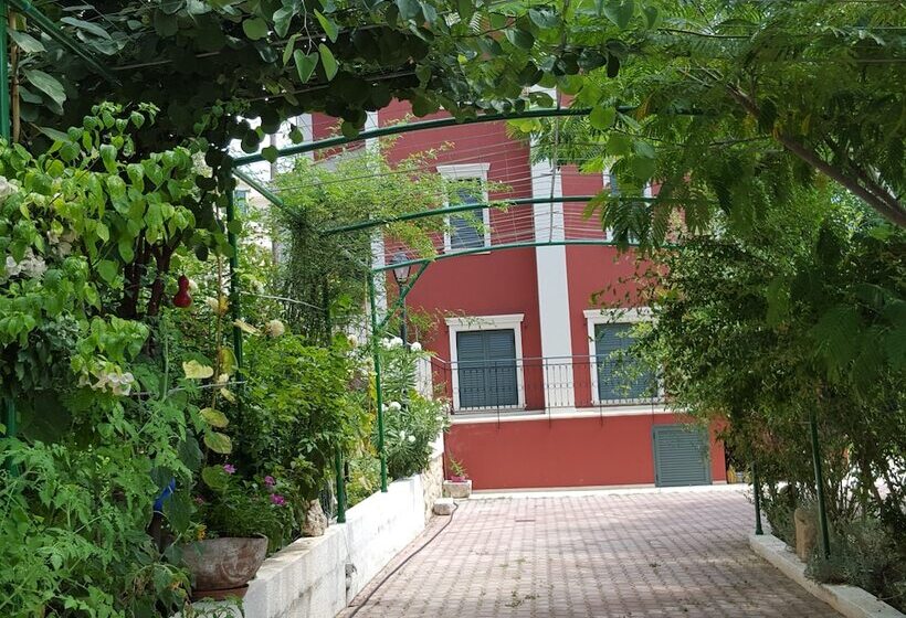 Liogerma Vacation Home