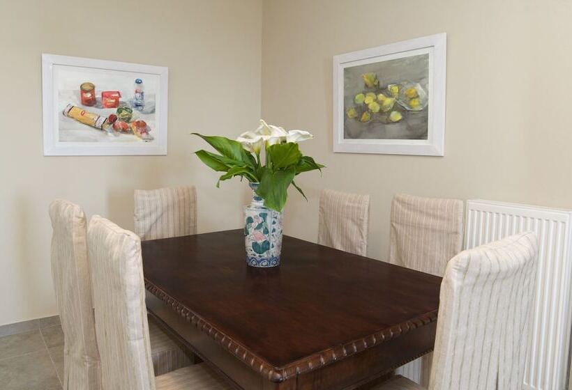 Liogerma Vacation Home