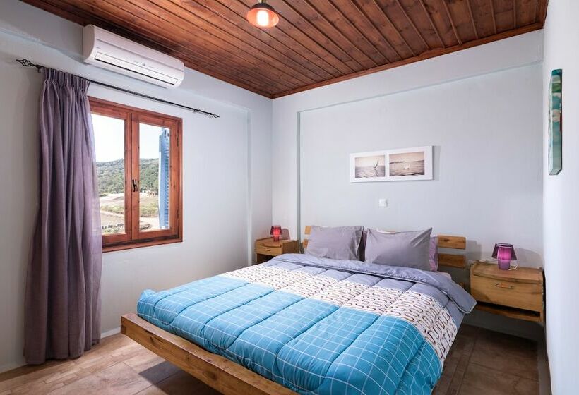 Sarakinas Residences