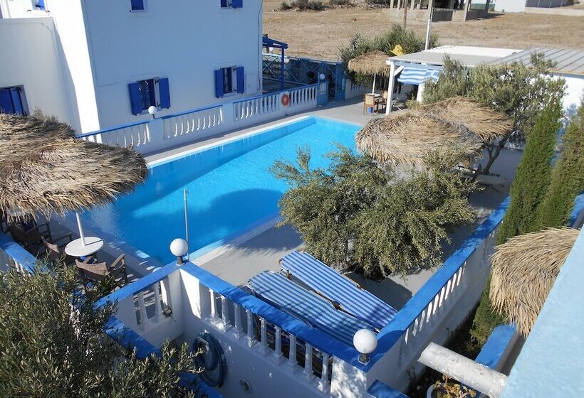 Studios Apartments Kapetanios