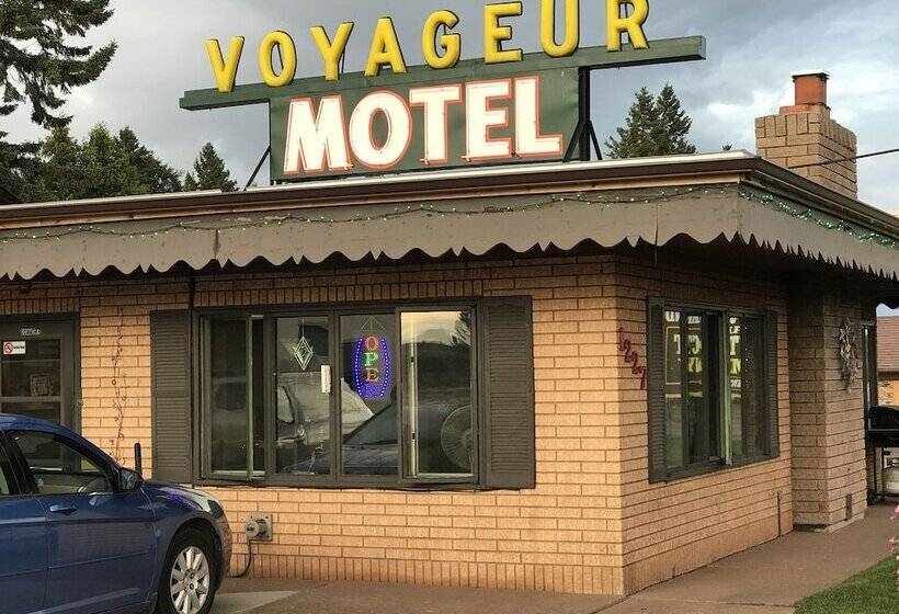 Voyageur Motel