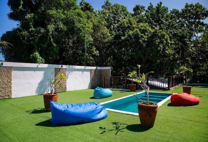 Vandrarhem Chillax Boracay