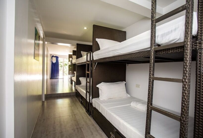 Herberge Chillax Boracay