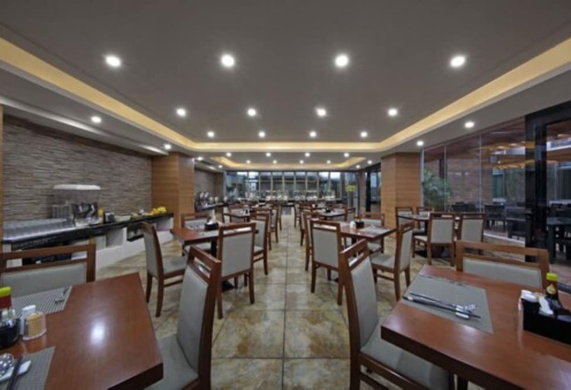 Schronisko Hong Li Lai