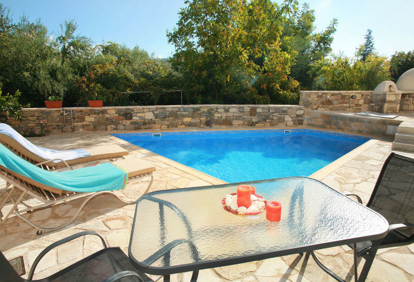 Areti Courtyard Villas