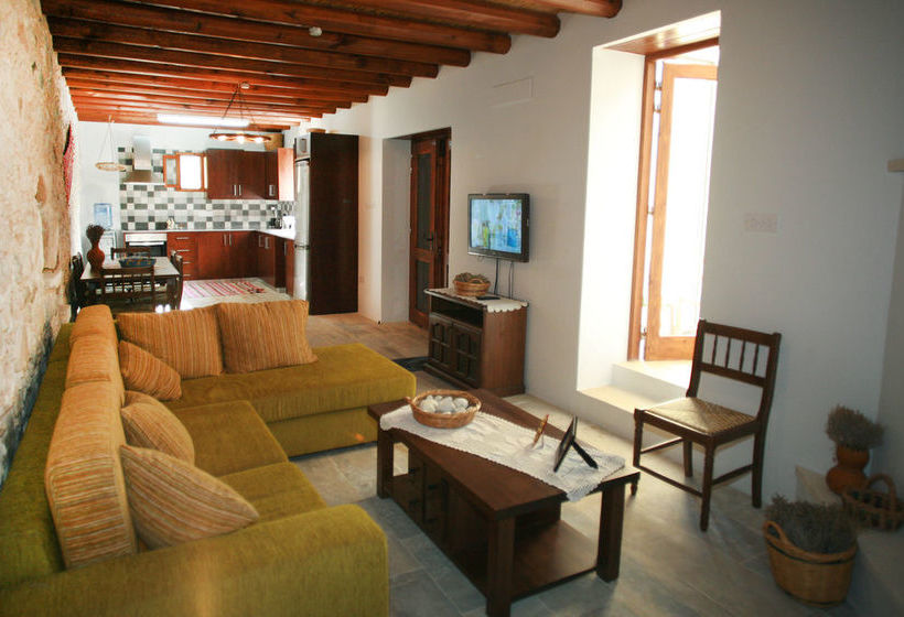 Areti Courtyard Villas