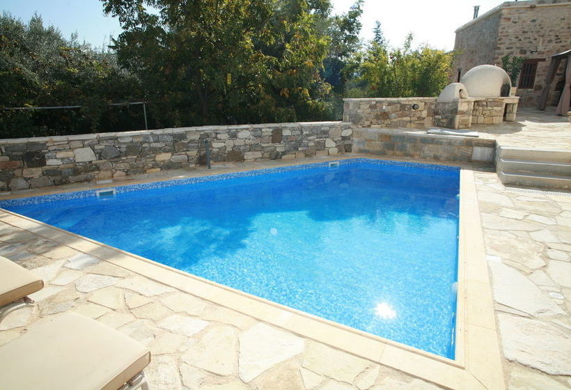 Areti Courtyard Villas