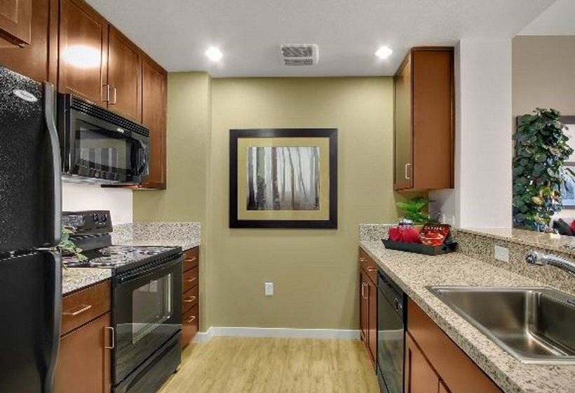 Avalon Mountain View