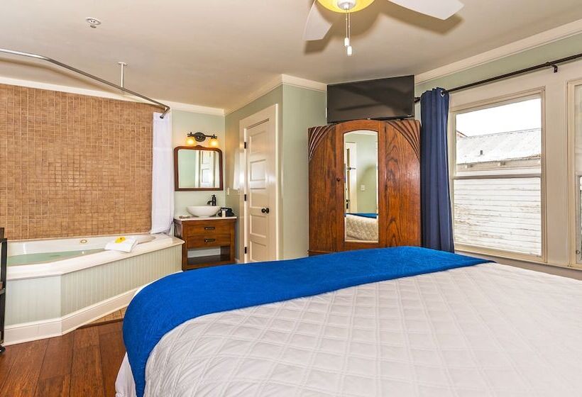 צימר 44 Spanish Street Inn   Adults Only