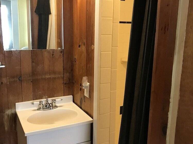 مبيت وإفطار Colonel Williams Inn