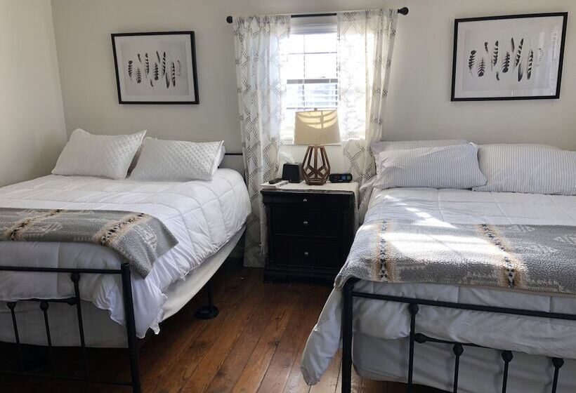 مبيت وإفطار Fort Davis Drug Store