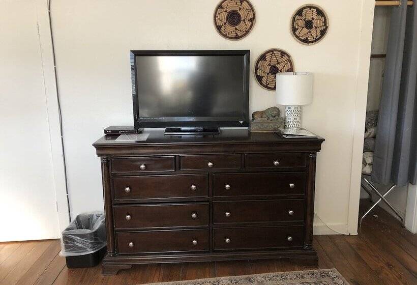 민박 Fort Davis Drug Store