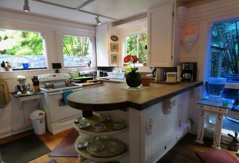 민박 Upcountry Volcano Village Mountain Cottage