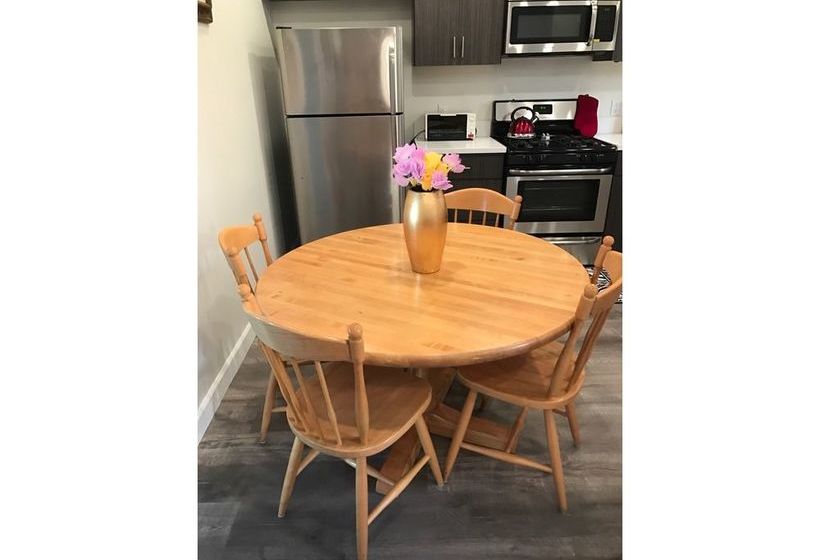 Fully Furnished Apartments near Hollywood