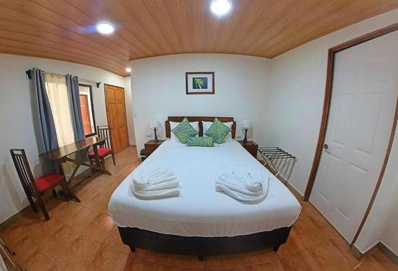 Casa Jungle Monteverde B&b