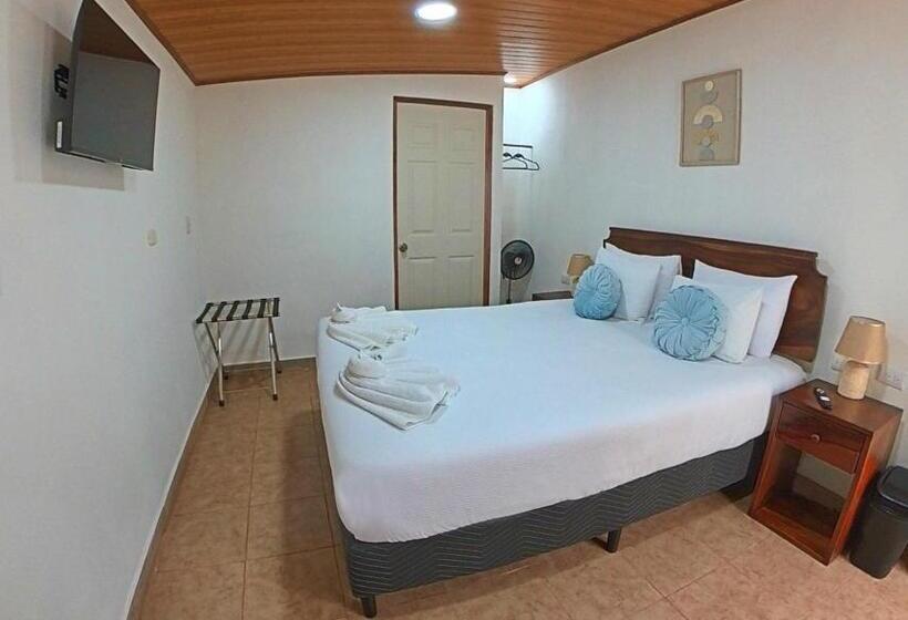 Casa Jungle Monteverde B&b