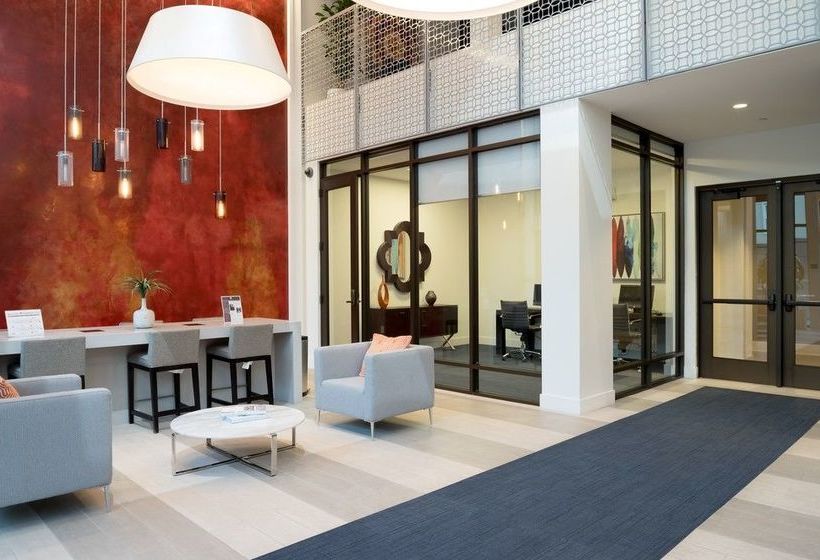 Global Luxury Suites At Epic Way