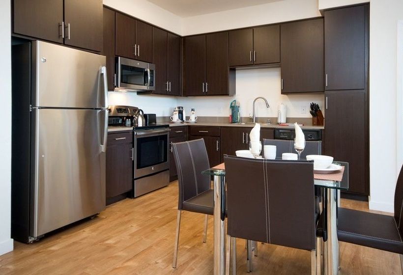 Global Luxury Suites At Epic Way