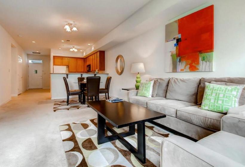 Global Luxury Suites At Forrestal