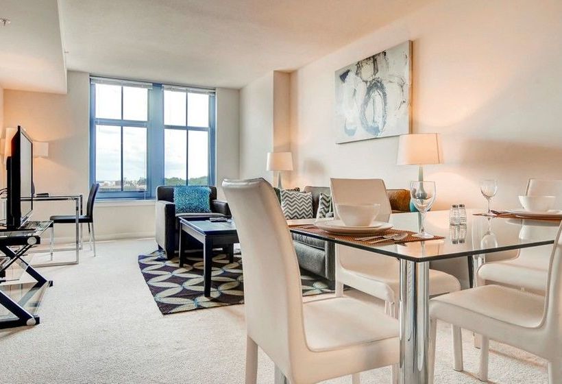 Global Luxury Suites In Downtown Bethesda