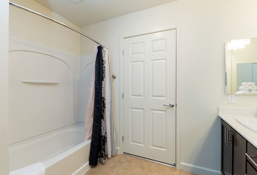 Global Luxury Suites In Sunnyvale