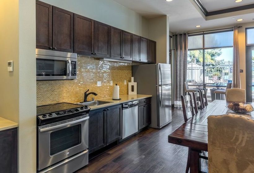 Global Luxury Suites In Sunnyvale