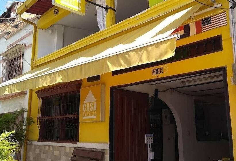 Casa Amarilla Hostel   Cali