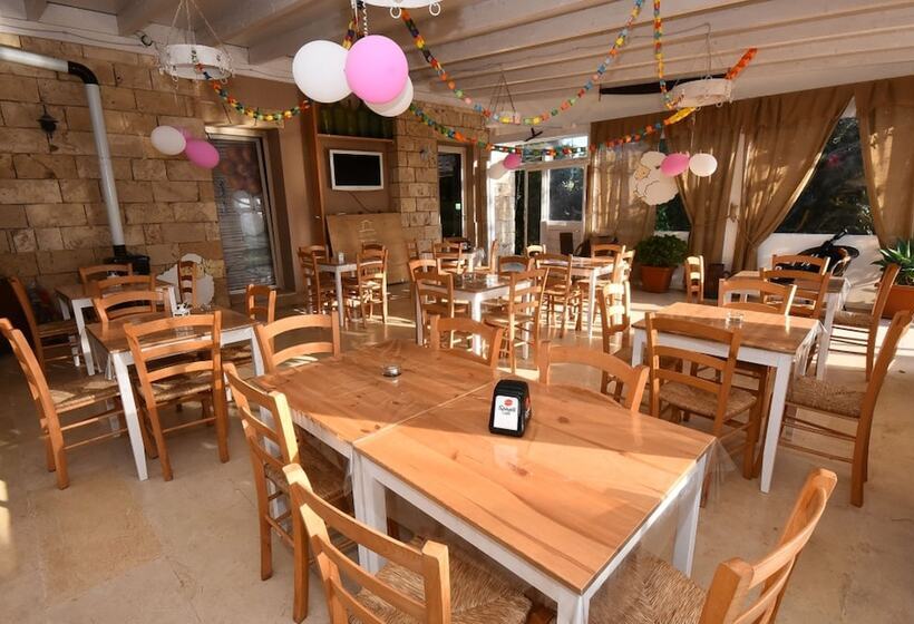 ホテル Agricamper Torre Sabea