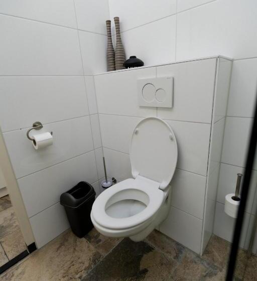 هتل Plantage Garden Apartments