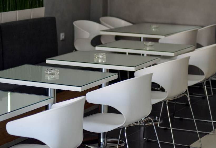 هتل Apartments Good Night