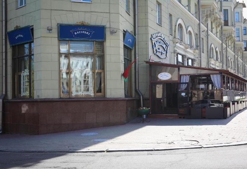 ホテル Apartments Minsk