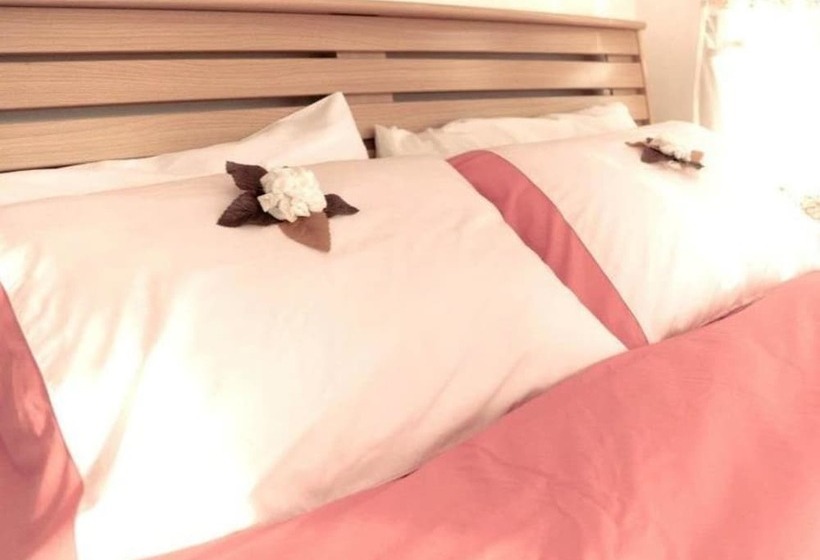 בית מלון כפרי Baanrai Areeya