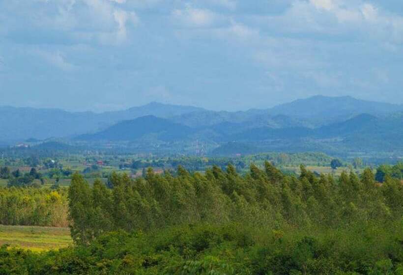 בית מלון כפרי Baanrai Areeya