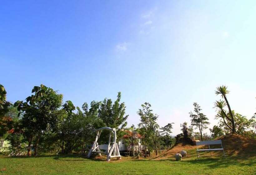 בית מלון כפרי Baanrai Areeya