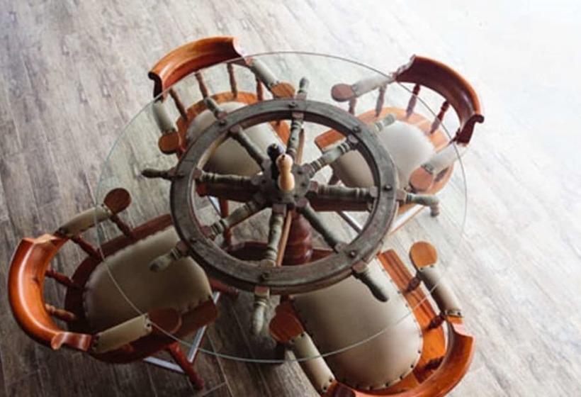 هتل Cove Resort Palau