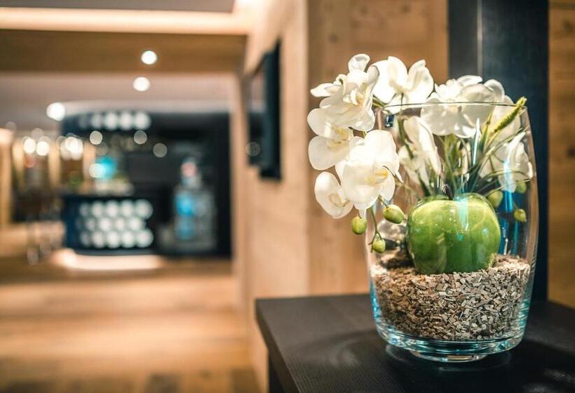 בית מלון כפרי Dolasilla Mountain Panoramic Wellness