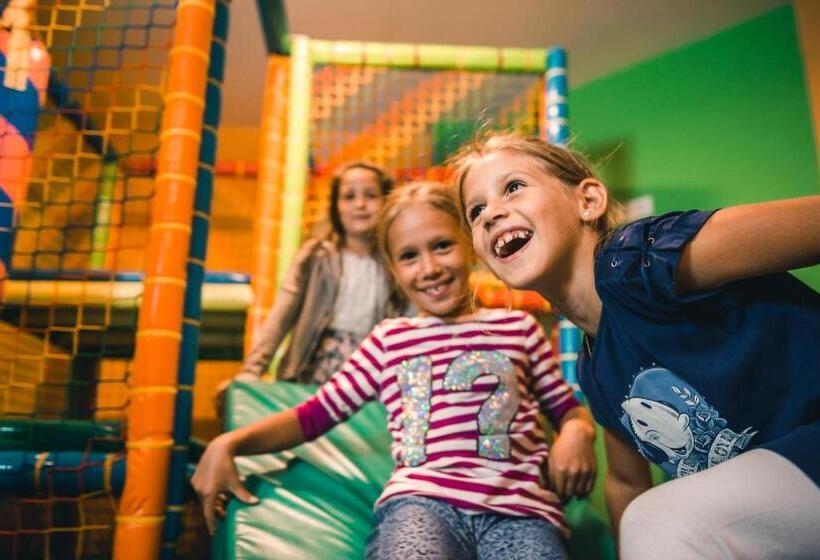 בית מלון כפרי Dolasilla Mountain Panoramic Wellness