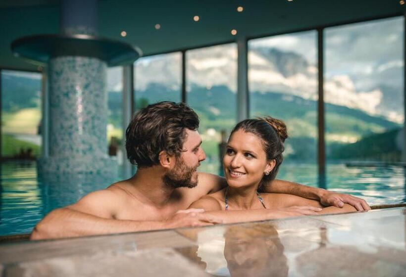 בית מלון כפרי Dolasilla Mountain Panoramic Wellness