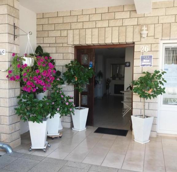 Отель House Bilic