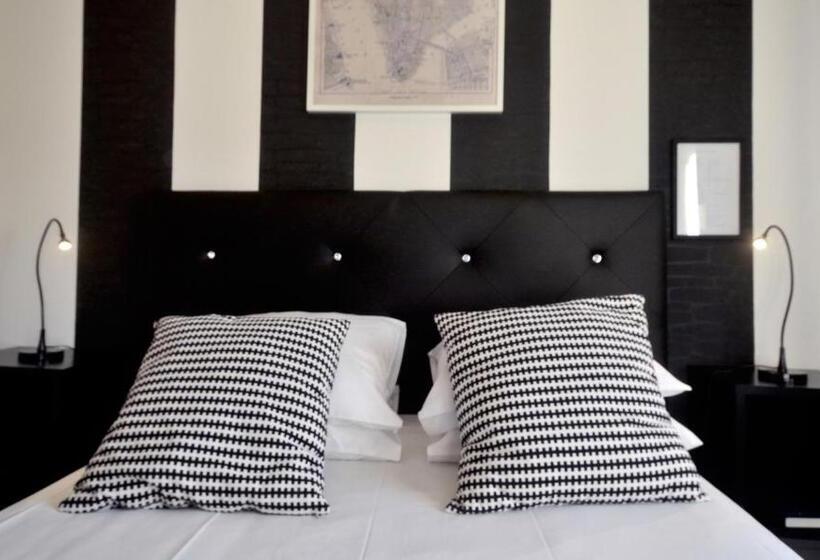 Отель Hôtel Vauban