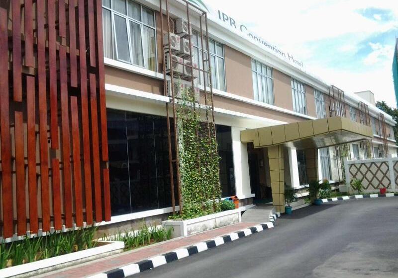 Отель Ipb Convention Botani Square