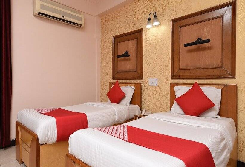 ホテル Kapur Guest House