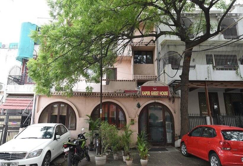 ホテル Kapur Guest House