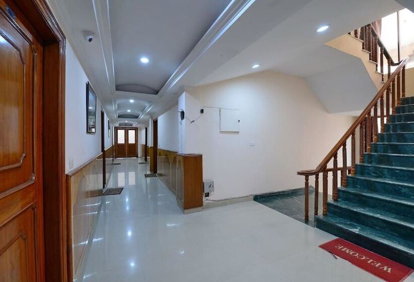 酒店 Kashish Residency And Banquet