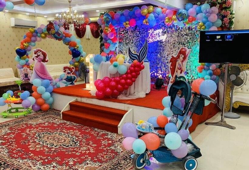 酒店 Kashish Residency And Banquet