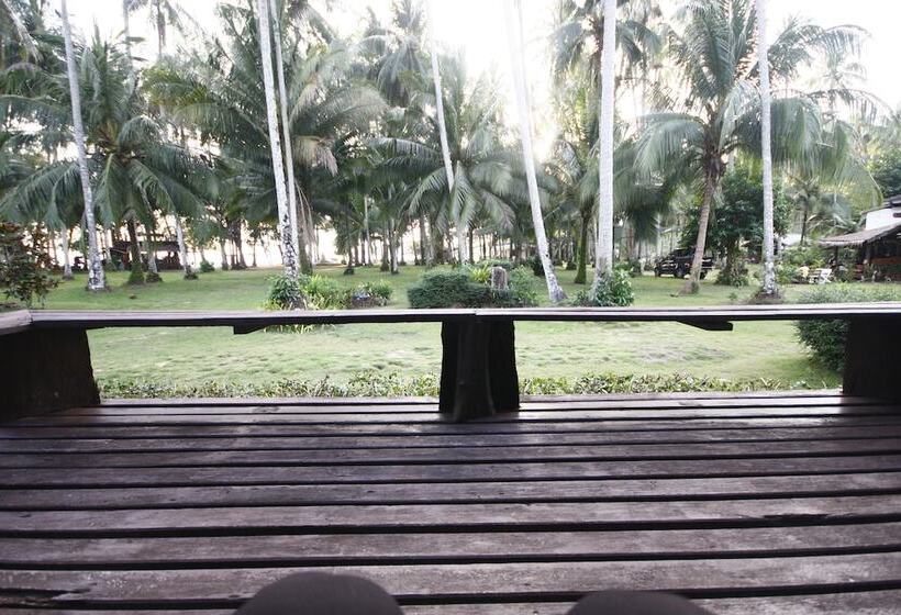 هتل Koh Kood Neverland Beach Resort
