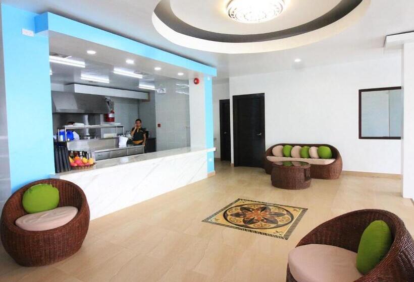 هتل Manarra Sea View Resort