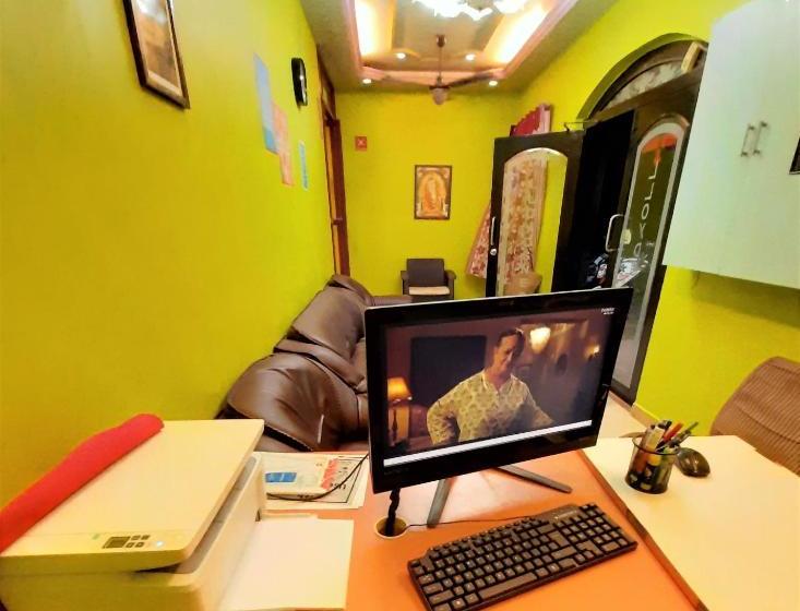 ホテル Lloyd S Inn