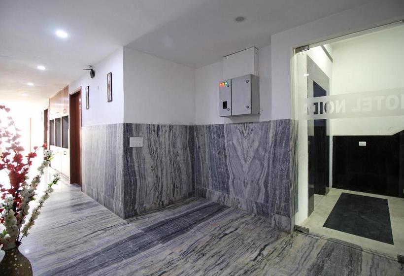 Отель Super Collection O Sector 110 Noida